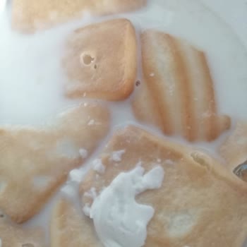 Pınar Süt 4'lü Paket Sütü Bozuk ve Sağlıksız