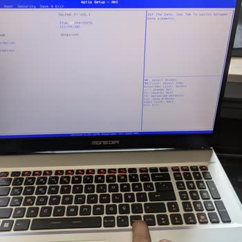 Monster Notebook Tulpar T7 V25.1.2 Ürünümün Işıkları Sorunu