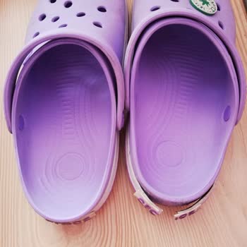 Trendyol'dan Alınan Crocs Orijinalliği Şüpheli Çıktı