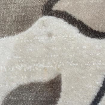 Van Dilek Halı Halıları Kirli Gönderip İlgilenmiyor