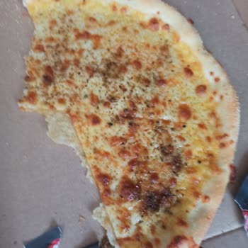 Pizza Hut Yanlış Pizza 1 Saat Geçmesine Rağmen Gelmedi