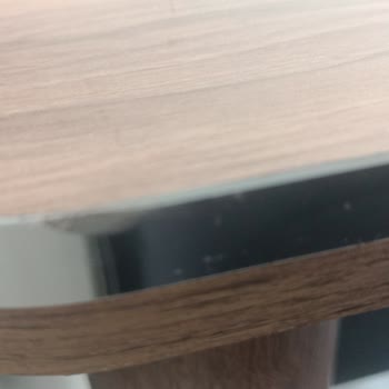 Özaydın AVM Çizik Yemek Masası Ve Aradığım Numaranın Her Kimse Üslupsuz Konuşması.