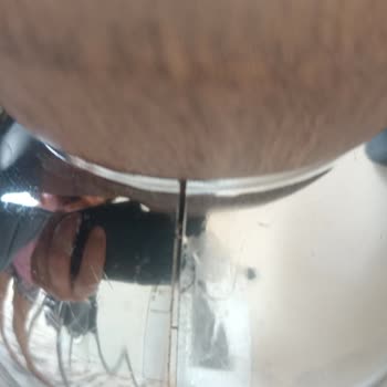 Özaydın AVM Çizik Yemek Masası Ve Aradığım Numaranın Her Kimse Üslupsuz Konuşması.