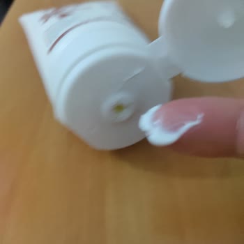 Solante Bozuk Güneş Kremi