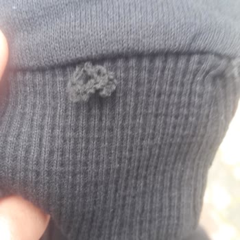 MerkezModaFashion (Instagram) Instagram Dan Merkezmodafashion Adındaki Yerden Defolu Ürün Gönderimi