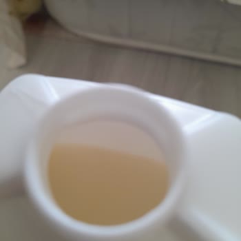 Aldığım Clear Şampuan Yarısı Boş