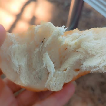 Carrefour SA Küflü Ekmek Ve Eksik Salam