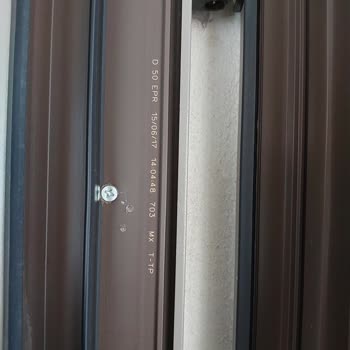 Egepen Pimapen Kapısı Profil Dönmesi Ve Kapı Menteşesi Yerine Olmaması