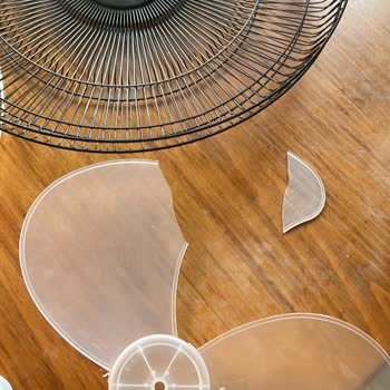 Kumtel Bozuk Ürün Ve Ayakta Durmuyor