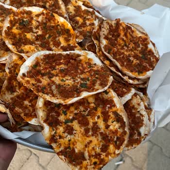 Köse Unlu Mamülleri (Mersin) İçi Boş Lahmacun Fahiş Fiyat