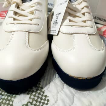 FLO Ayakkabı Kusurlu Ürün Satışı