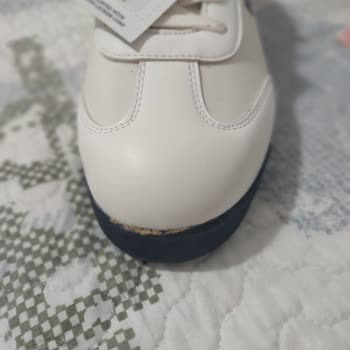 FLO Ayakkabı Kusurlu Ürün Satışı