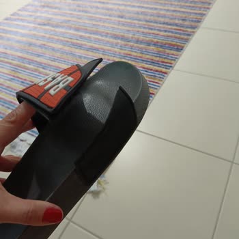 LCW Den Aldığım Terlik