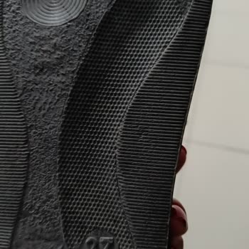 LCW Den Aldığım Terlik