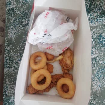 KFC Ürünlerde Eksiklik Müşteri Umursamazlığı Az Ürün!