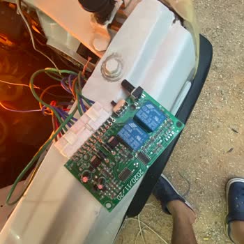 Follow Me Eng Aksesuar Sattıklarının Arkasında Durmuyor