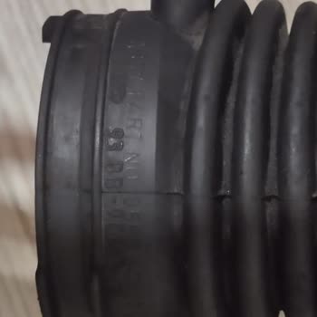 Ford Mondeo 2000 Model 2.5 Motor V. 6 Parça Bulamıyorum