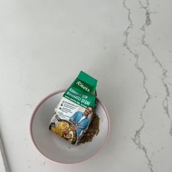 Knorr Baharatta Bir Sürü Kıl Vardı