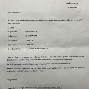 Nike 1 Ayda Yırtılan Ayakkabısı