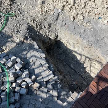 CK Boğaziçi Elektrik Çukur Kazıp Kapatmadan Gittiler