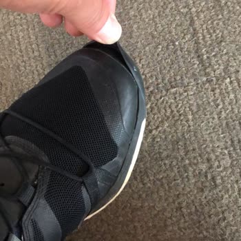 Adidas Terrex Ayakkabı Giyilmemesine Rağmen Açılma Yapması