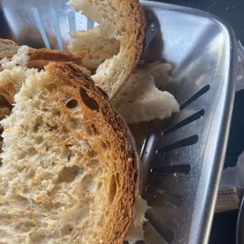 Köfteci Yusuf Manavgat'ta Yolculuk Öncesi Kahvaltı Deneyimi