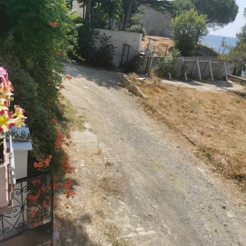 Silivri Belediyesi Bozuk Ve Tehlikeli Yollar