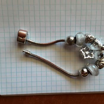 Lütfiş Accessories Çelik Diye Aldığım Bileklikte Bakır Rengi