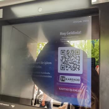 QNB Finansbank Fatih Şubesinin 2 ATM'si De Çalışmıyor