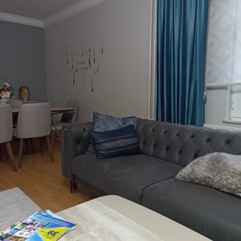 Bellona Koltuk Kumaşı Lekeli Gibi