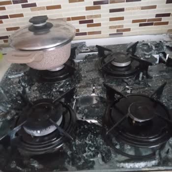 Kumtel Set Üstü Ocağın Camı Patladı