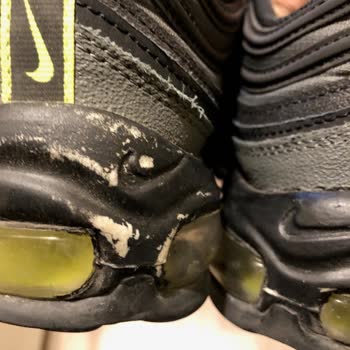 Barçın Spor'dan Aldığım Ayakkabı Problemli Ama İade Almıyorlar