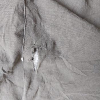 Mavi Marka Gömlek 1 Yıkamada Yırtıldı