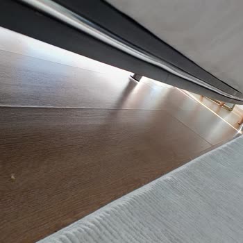 Özgür Mobilya (Amasya) Koltuklardan Birden Fazla Üretim Hatası!