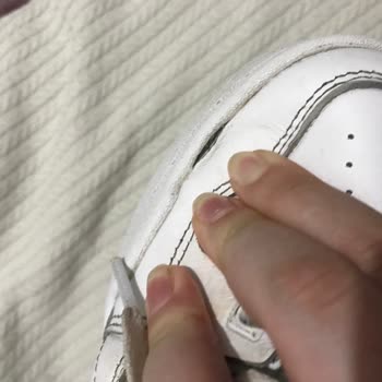 1 Haftada Puma Dan Aldığım Ayakkabı Yırtıldı.