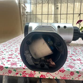 Realx Bilişim Realx Masaj Aleti Bataryası Patladı Hiç Güvenli Bir Marka Değilmiş