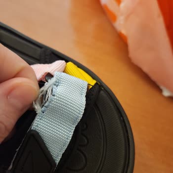 FLO Ayakkabı Defolu Ürün Gönderimi