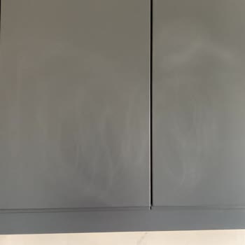 Temizlik59 (instagram.com: corlutemizlik59) Dolap Kapaklarımı Çizerek Beni Zarara Sokan İş Ahlakı Olmayan Şirket