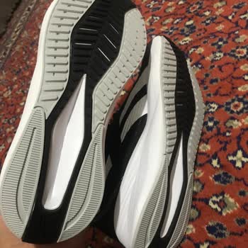 Reebok Ayağıma Dar Oluyor