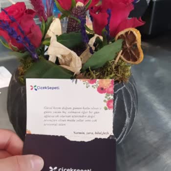 ÇiçekSepeti Deforme Çiçek Geldi