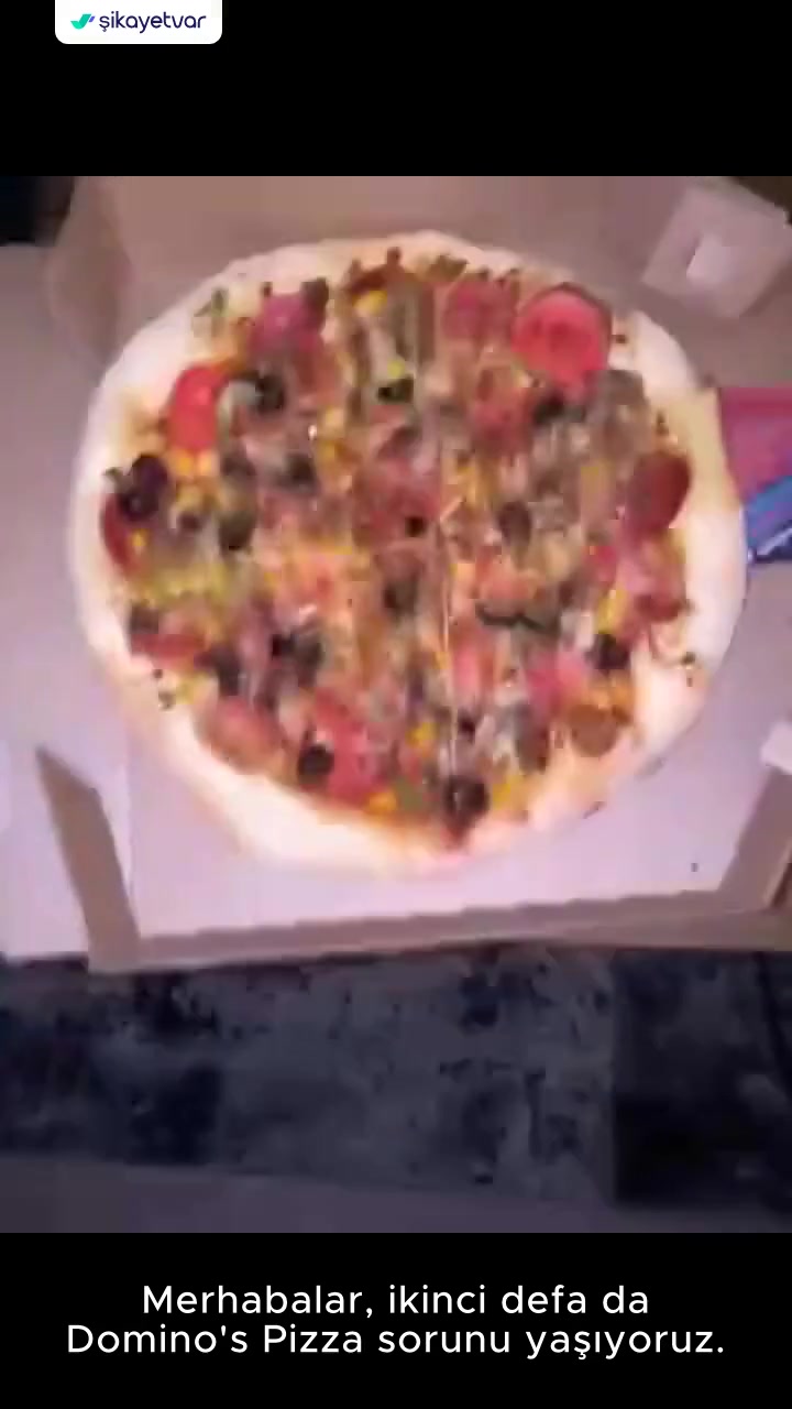 Domino's Pizza Yanlış Pizza Geldi videonun kapak resmi