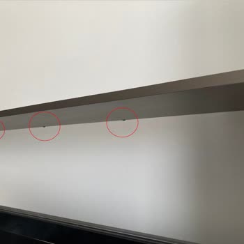Konfor Mobilya Geç Teslimat Kötü Kumaş Kullanımı Ve Acemice Montaj