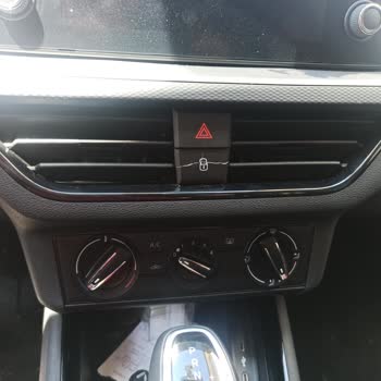 Skoda Scala Garantili Olmasına Rağmen Sıfır Arıza Dökülüyor