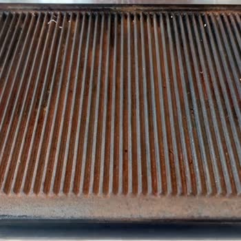 Remta Marka Tost Makinesi Paslandı ve Çözümlenmedi...