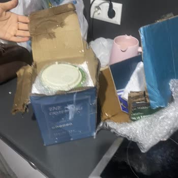 ÇiçekSepeti Ürün Paramparça Geldi Fakat Yardım Edilmedi