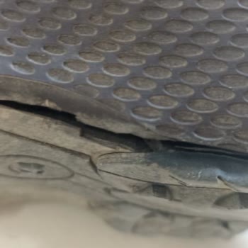 Slazenger Ayakkabı Tabanları Üretim Hatası