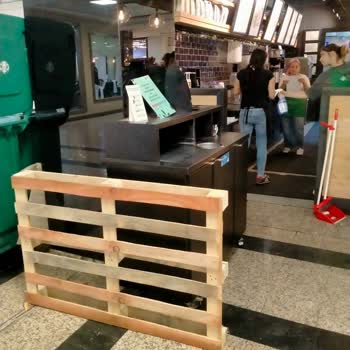 Ege Park Egepark AVM'de Eşim Ve Oğlumun Başı Belada!