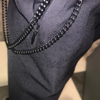 Zarada Aldığım Pantolonun 1 Kez Giymeme Rağmen Tüylendi