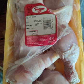 BİM'den Aldığımız Tavuk Aşırı Derecede Bozuk Koktuğu İçin Tüketemedik