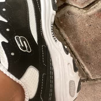 Marka Outlet Online Ayakkabının Aynı Gelmemesi Ve Çok Kalitesiz Olması